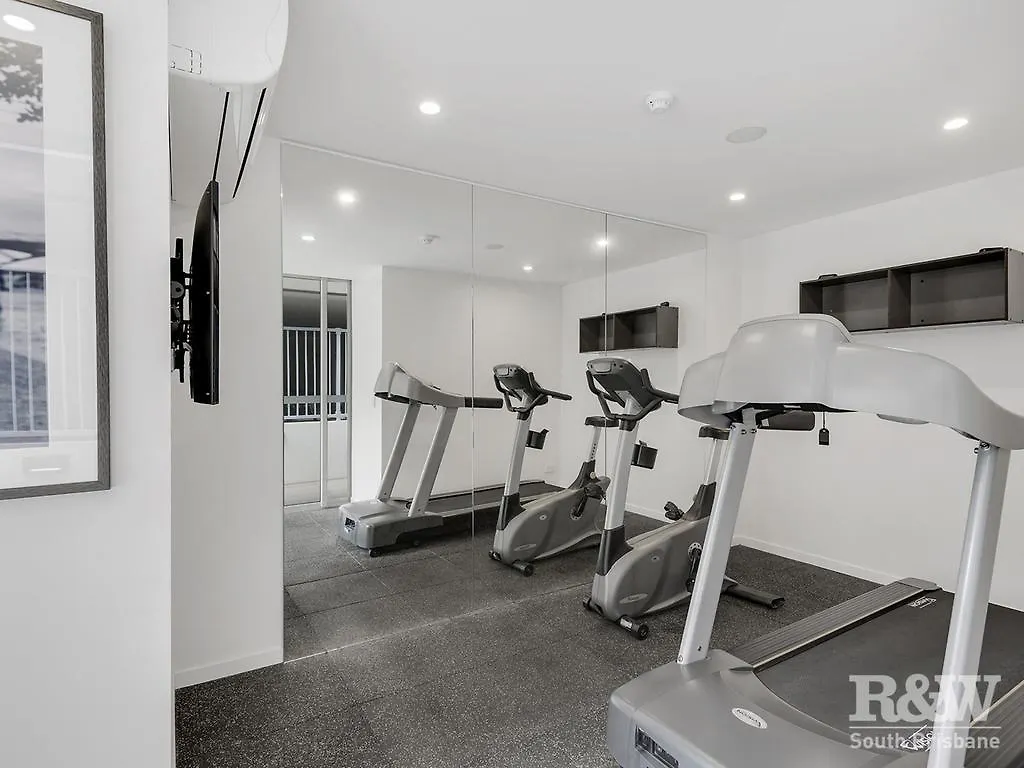 South Brisbane Merivale Apartment