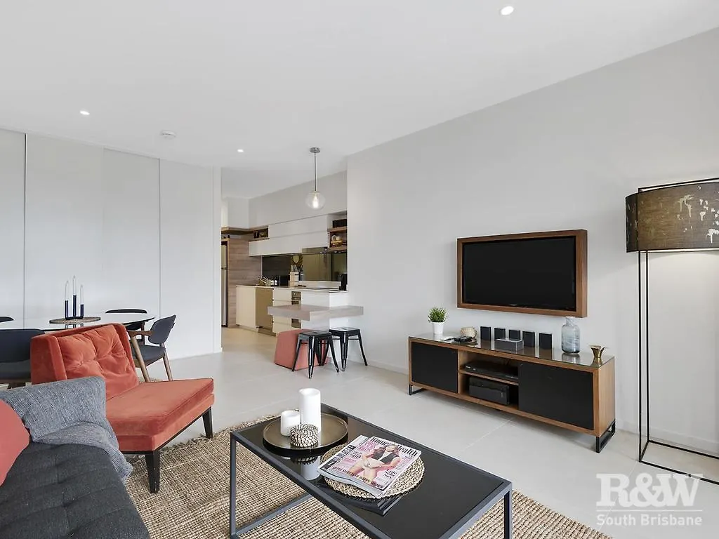 South Brisbane Merivale Apartment